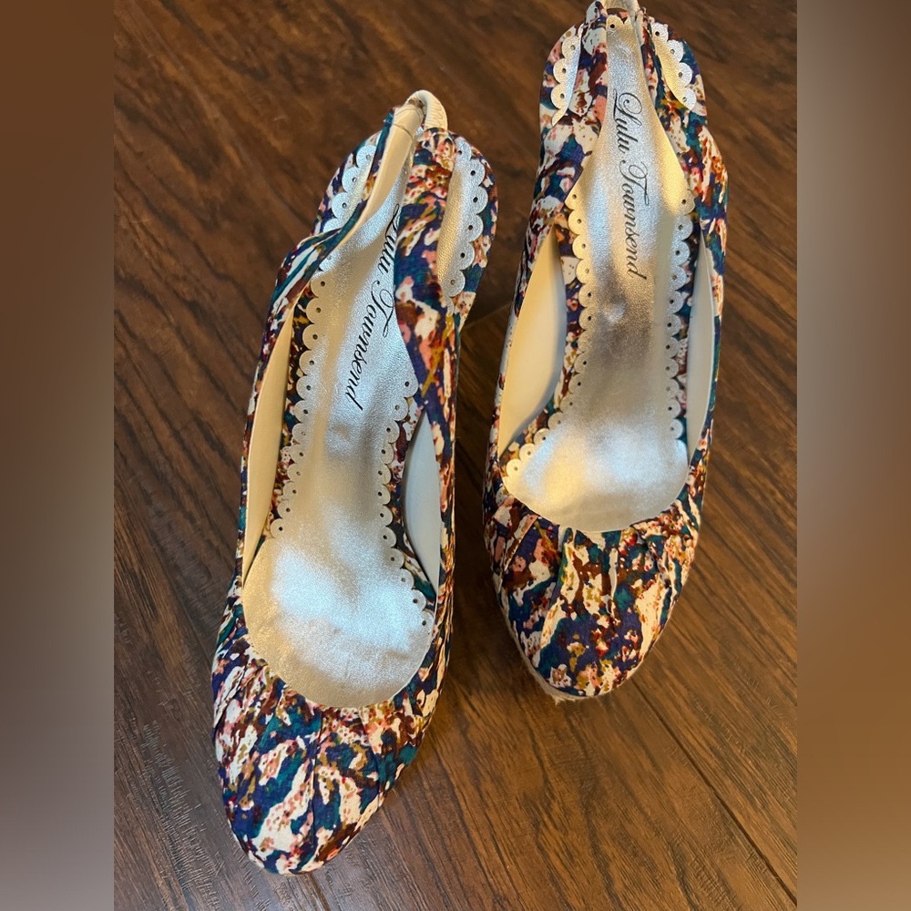 Lulu Townsend Stiletto